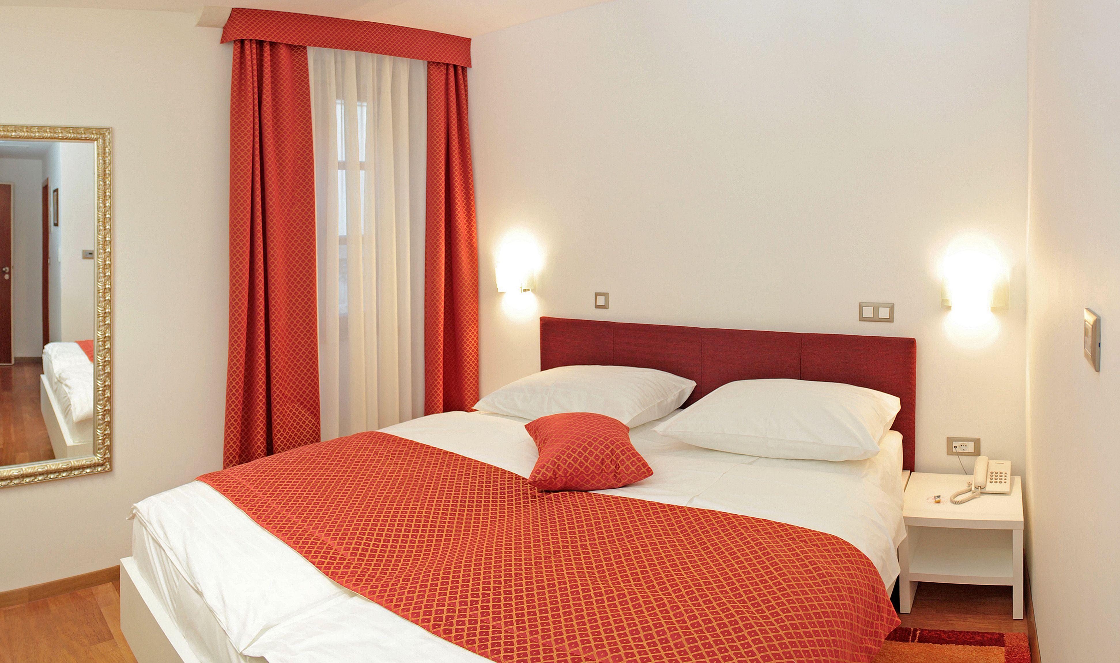 Hotel Monika Trogir Dış mekan fotoğraf